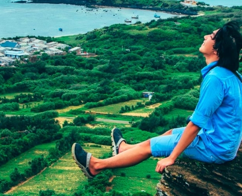 homem vivendo a lei do mínimo esforço: a 7ª lei espiritual do sucesso!