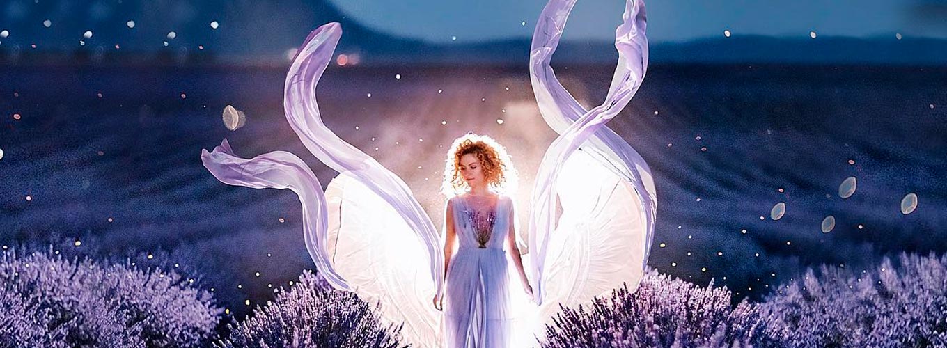 mensagem sobre alegria - anja guardiã - foto de Kristina Makeeva