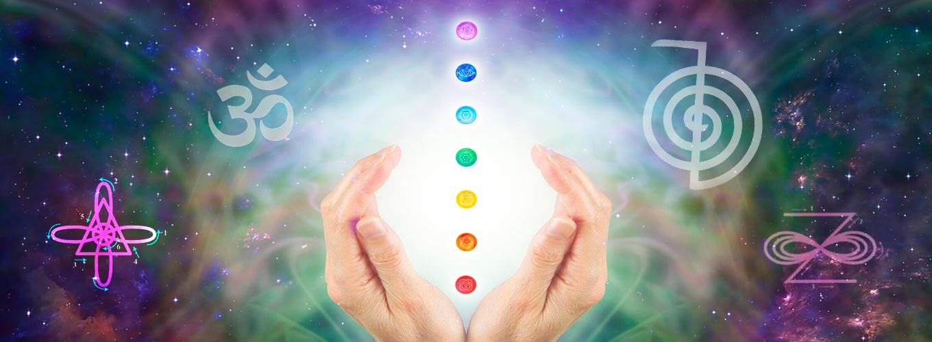 maos enviando reiki para sentir os tipos de reiki