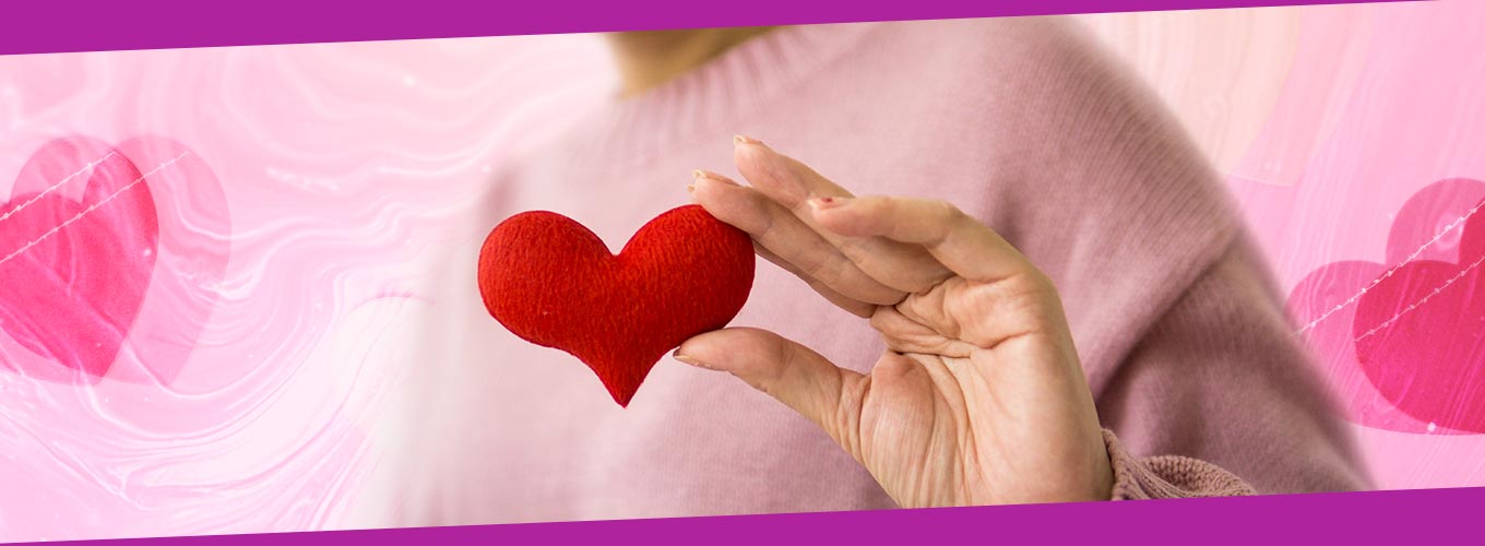 mulher em amor próprio com meditação autoestima