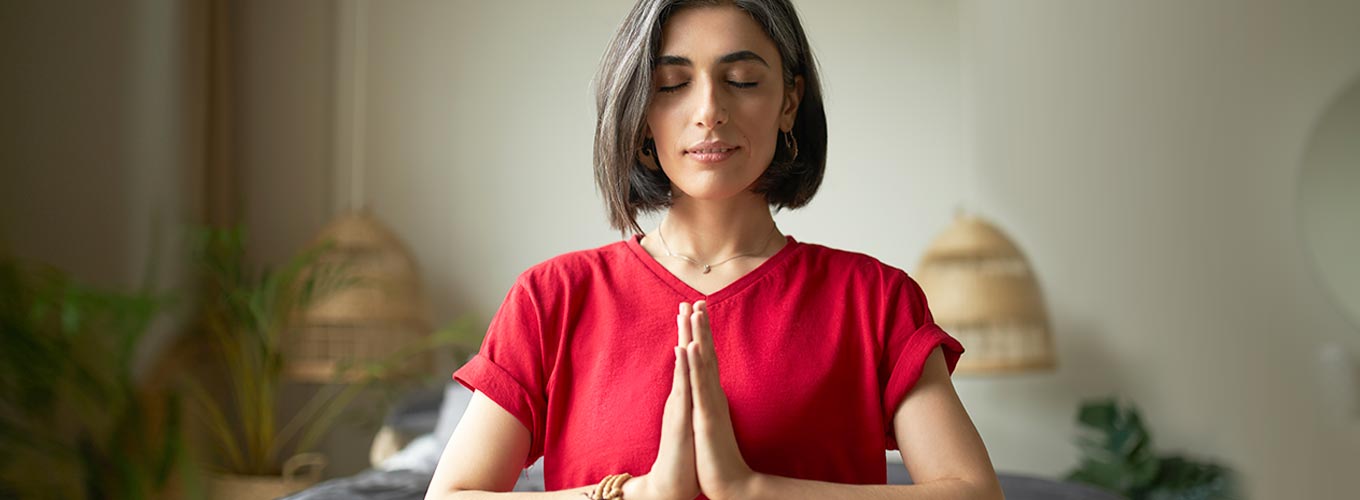 Mulher em Mindfulness para Compaixão e Empatia