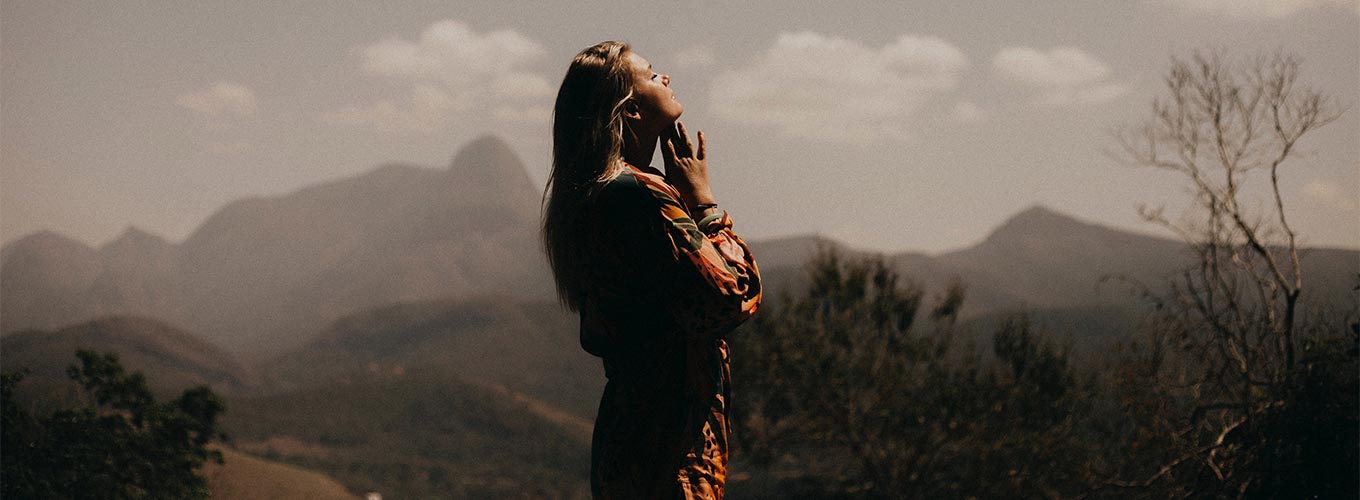 mulher em mediunidade: sintomas