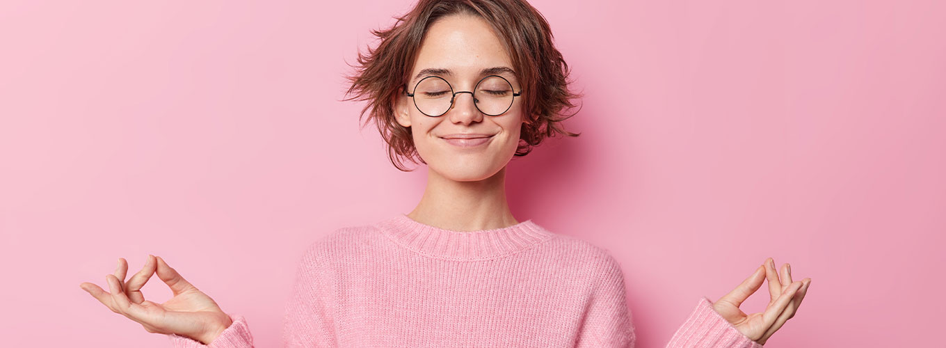mulher em o que significa outubro rosa