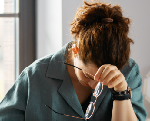 Crise de ansiedade no trabalho o que fazer, como prevenir